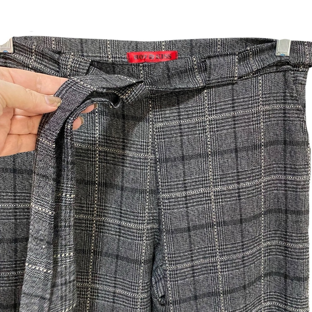 HOT KISS Pants Wide Leg Trousers Black Gray Plaid Size 5 Flat Front Tie Belt - Picture 10 of 17